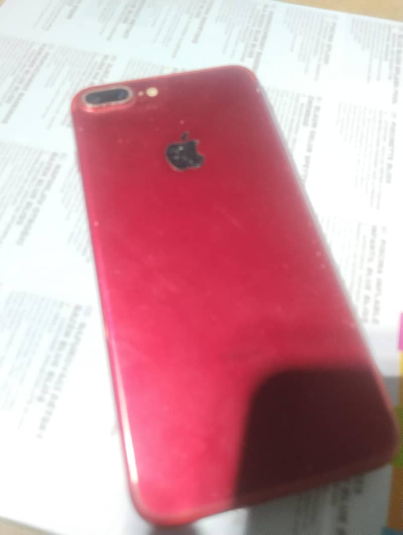 Apple iPhone 7 Plus 0