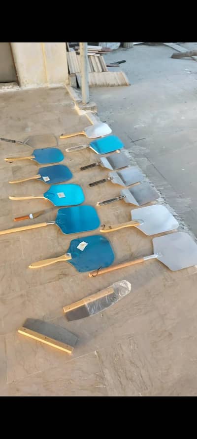 Urgent Bulk Sale: Lot of Pizza Peels (Paddles) - All in Just 10k!