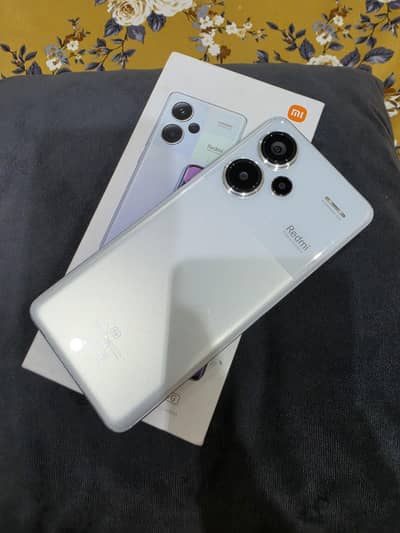 Xiaomi Redmi Note 13 Pro Plus