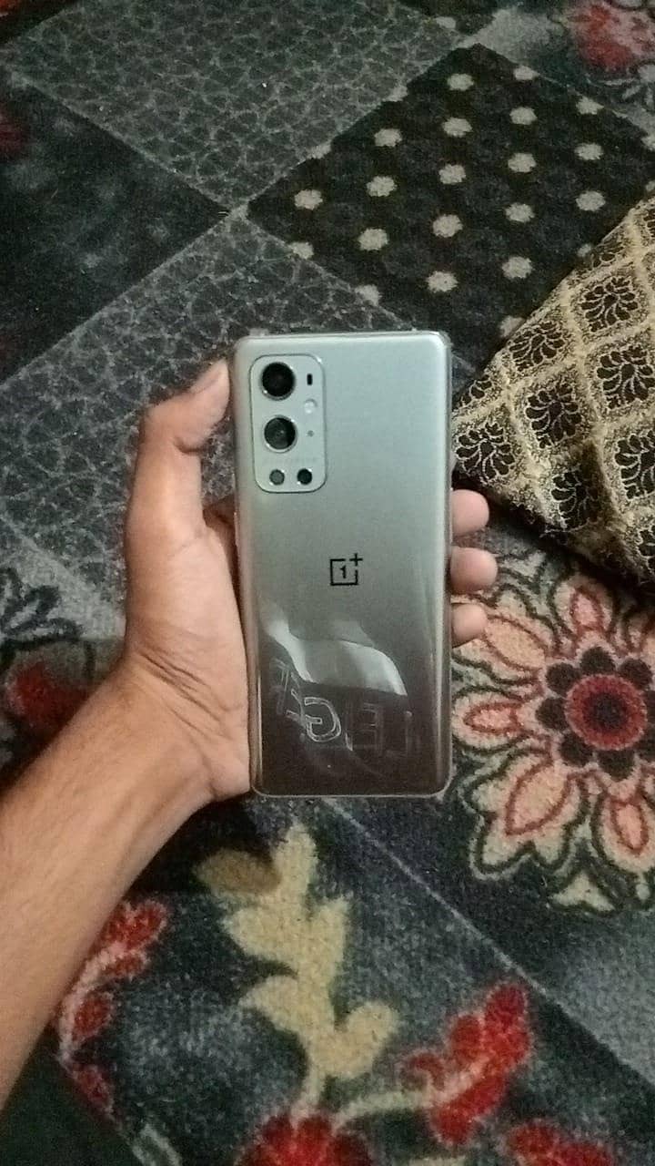 One Plus 9 Pro 0