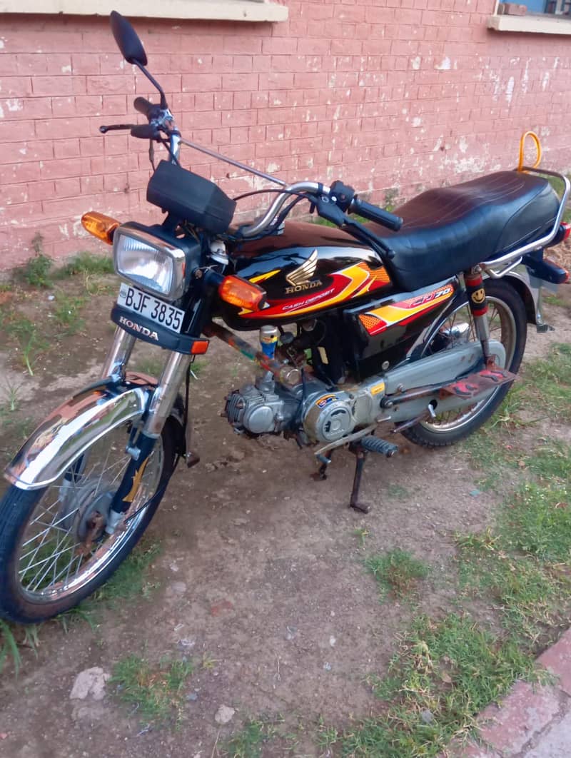 CD 70 2011 Model 4