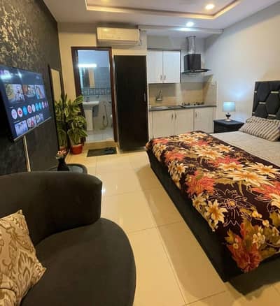 Per day, Daily and weekly basis one bedroom fully furnished luxury apartments available for rent Gulberg greens Islamabad