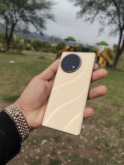 Tecno CAMON 30S complete box i