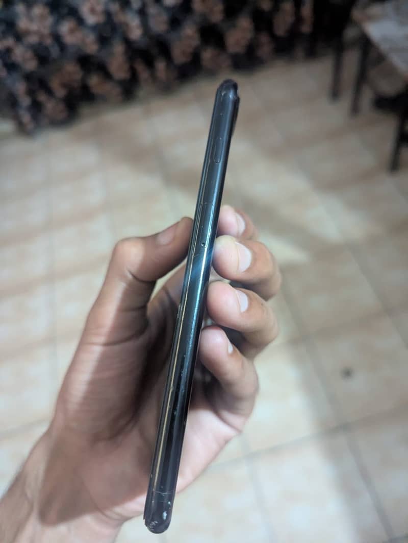 Apple iPhone 7 Plus 1