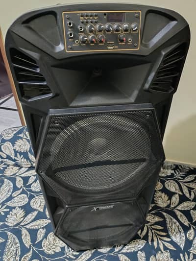 New speaker hai zayda use nhe hua condition 10/10