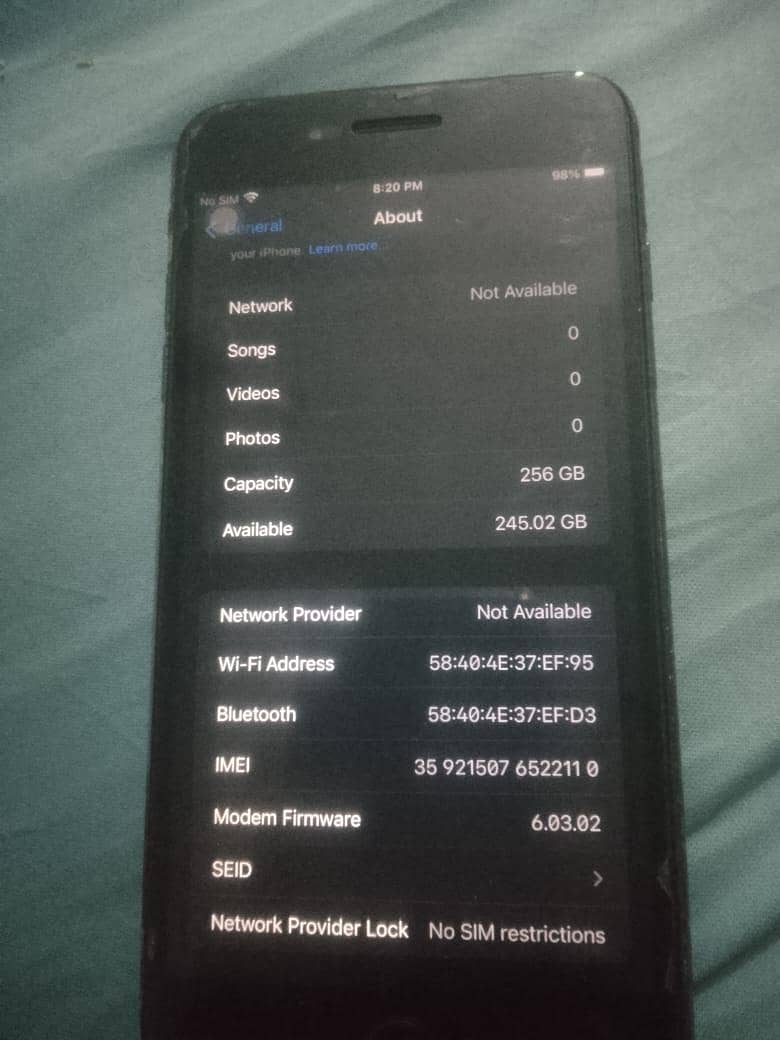 Apple iPhone 7 Plus 0
