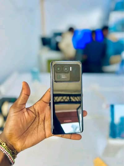 Xiaomi Mi 11 ultra. 12+256 GB 03243761241 My WhatsApp number
