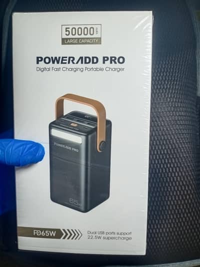 Laptop chargeable 50 000 Mah Powerbank 65 watt
