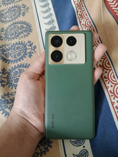 Infinix Note 40 Pro