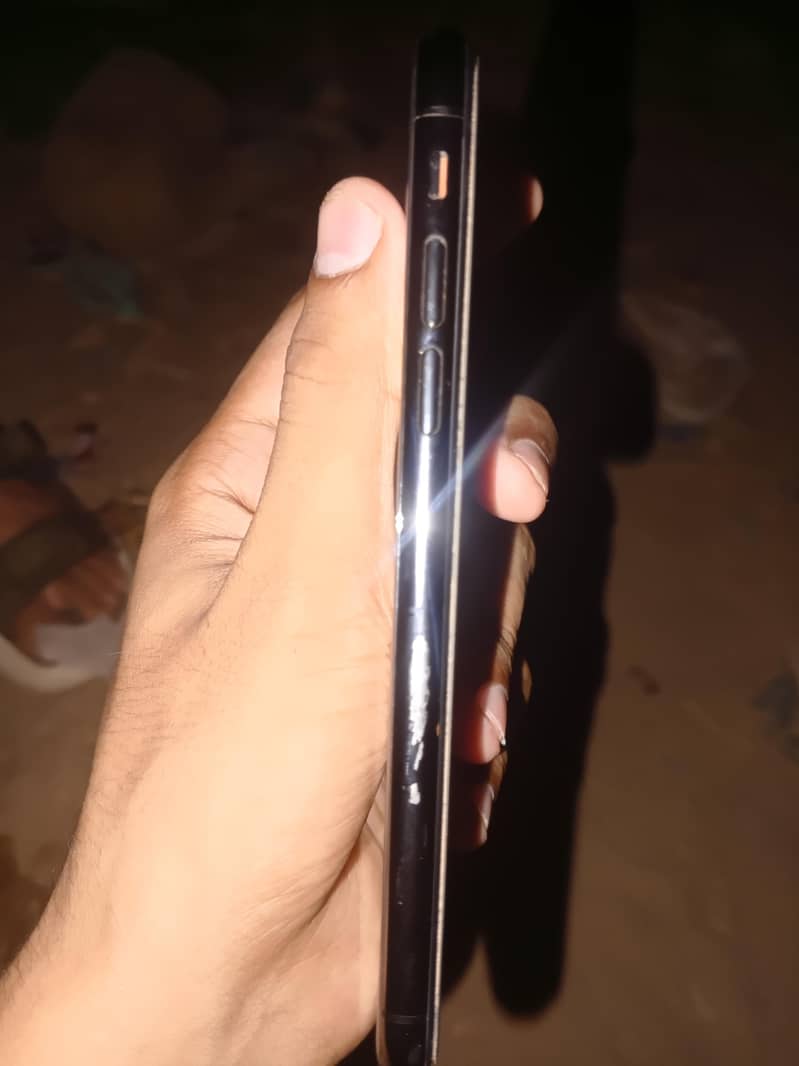 Apple iPhone X 2