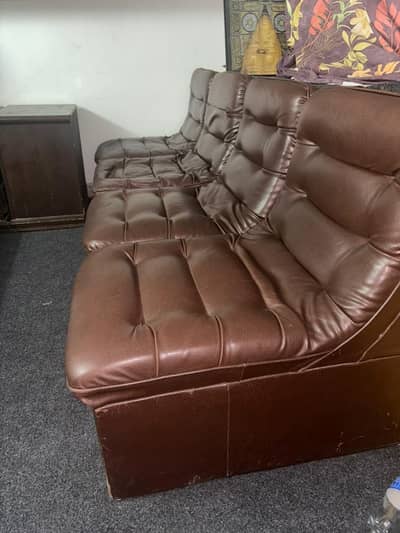4 leather Sofa used like new