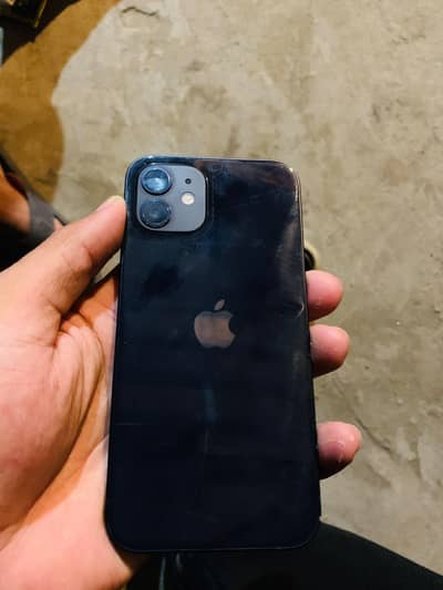 Apple iPhone 12