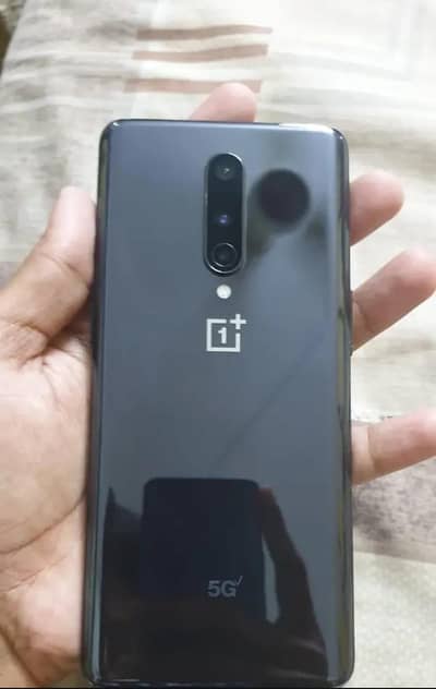 One Plus 8 UW 5G