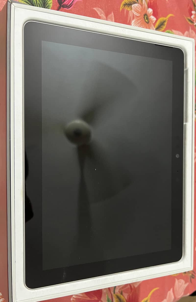 Microsoft Surface Go 1