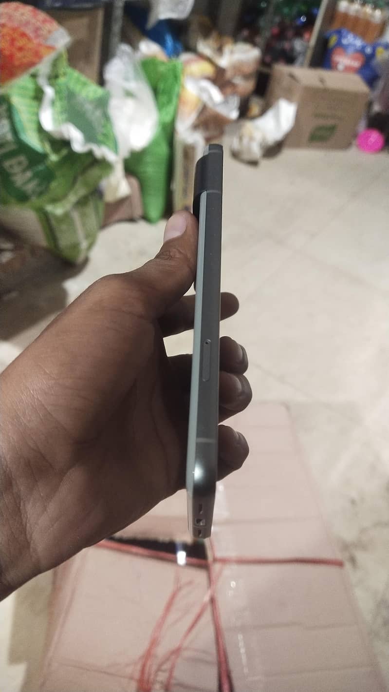 Google Pixel 8 7