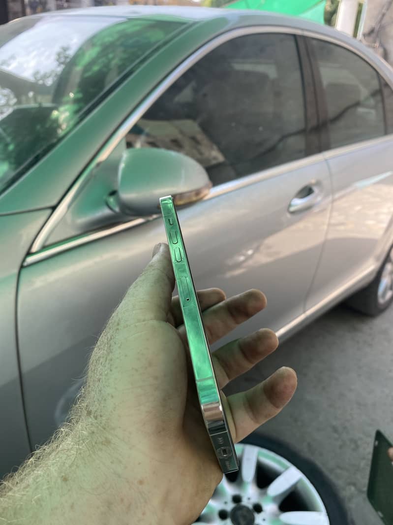 Apple iPhone 13 Pro 5
