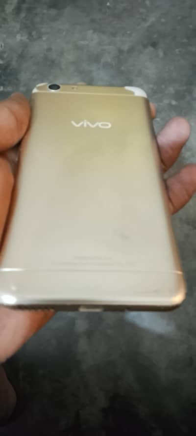 Vivo Y53