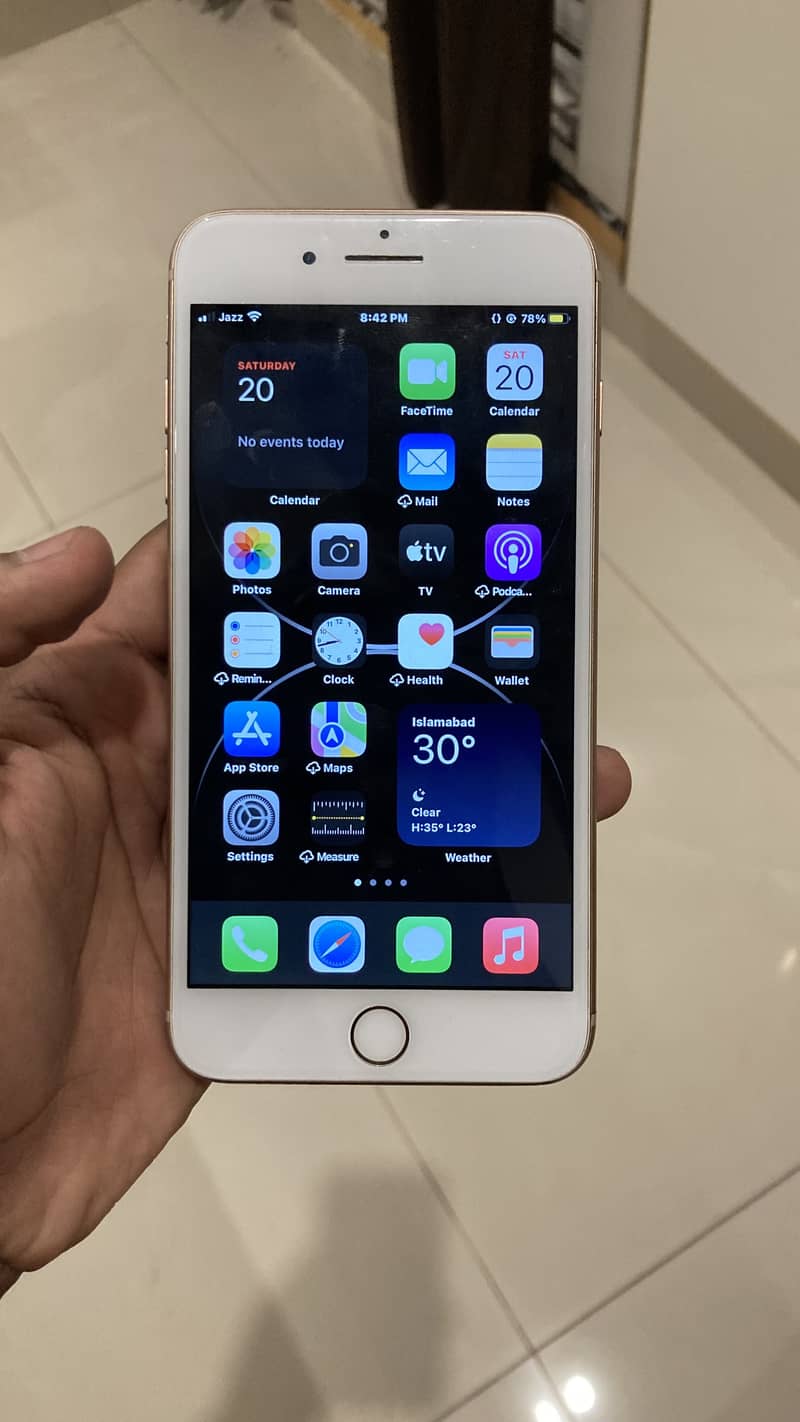 Apple iPhone 8 Plus 2