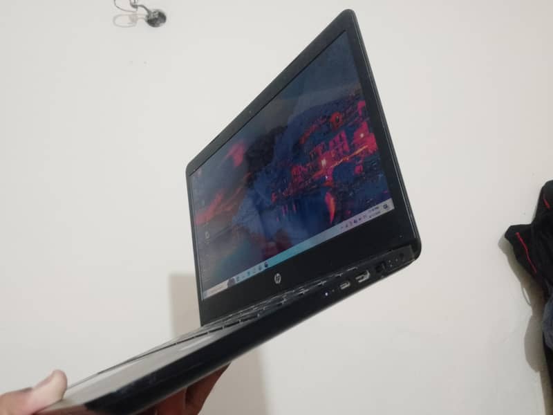 Laptop 1