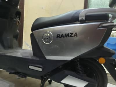 ramza aima liberty scooty
