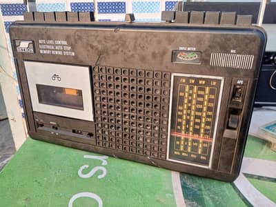 Radio taperecorder setron 4 bands