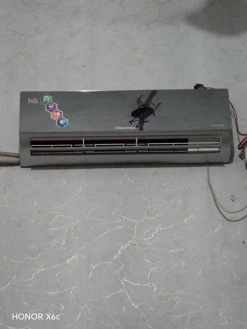 Electrolux DC invinter AC new condition 0