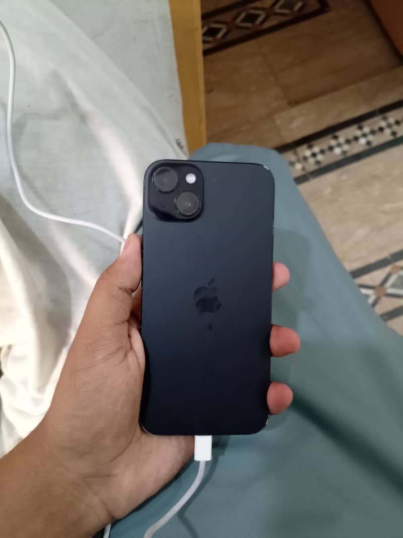 Apple iPhone 15 plus 0