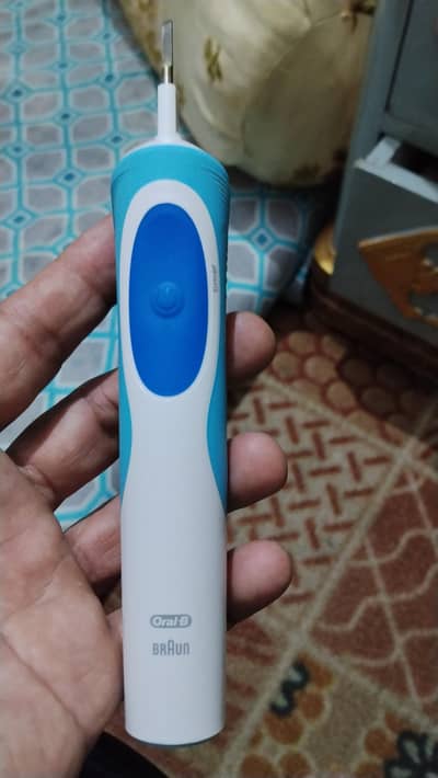 braun oral b toothbrush machine with charger