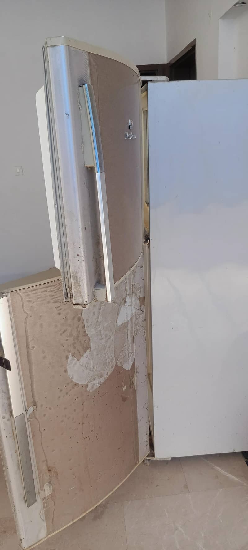 Refrigerator 2