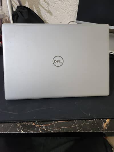 Dell inspiron 7370 i7 ,8th generation 8_256. Gb (Touch Screen )