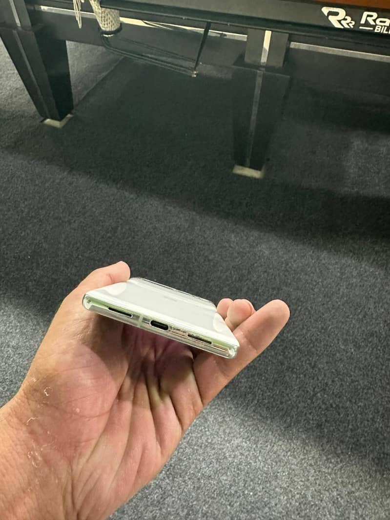 Google Pixel 7 Pro 4