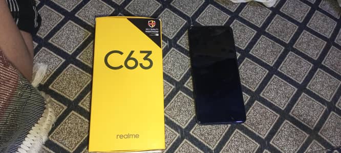 Realme C63