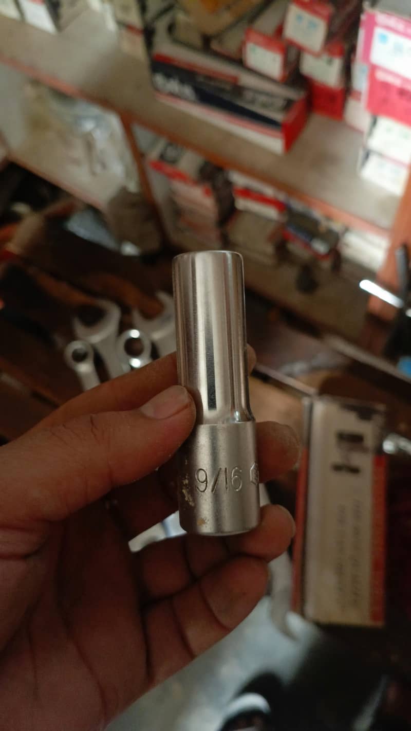 tools 12