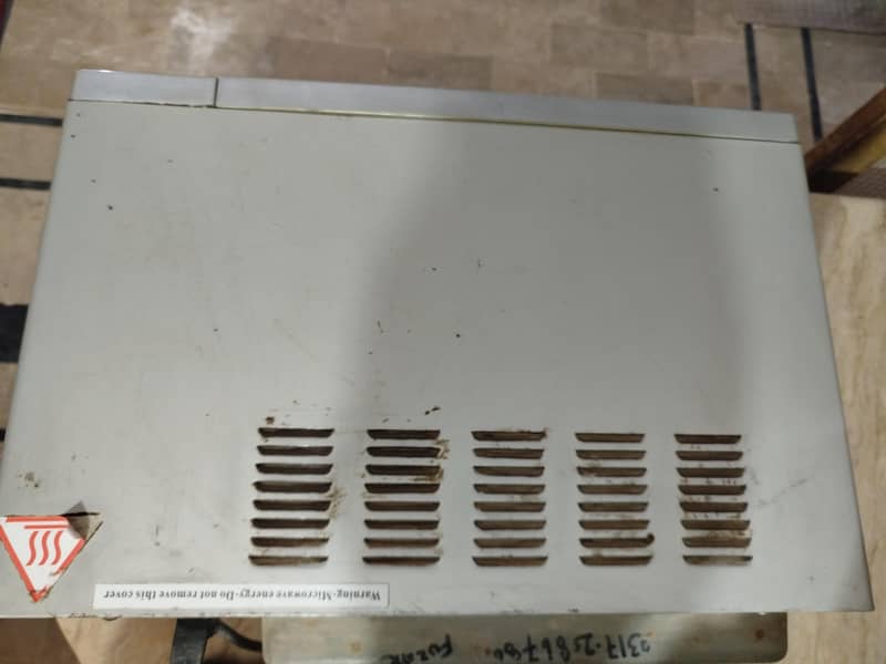 Dawlance Microwave 2