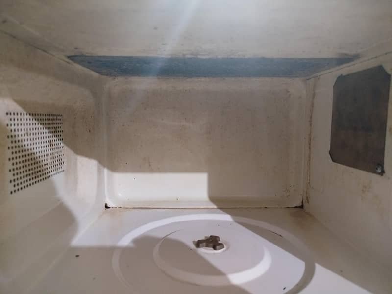 Dawlance Microwave 8