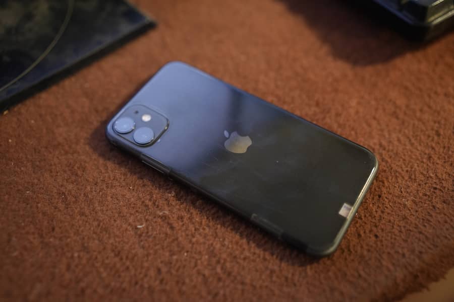 Apple iPhone 11 2