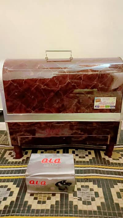 Brand New Original Olympia Seeing machine with Cover and Copper Motor