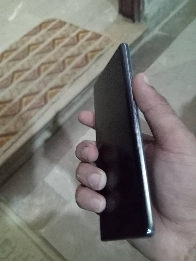 Tecno CAMON 40 Pro 6