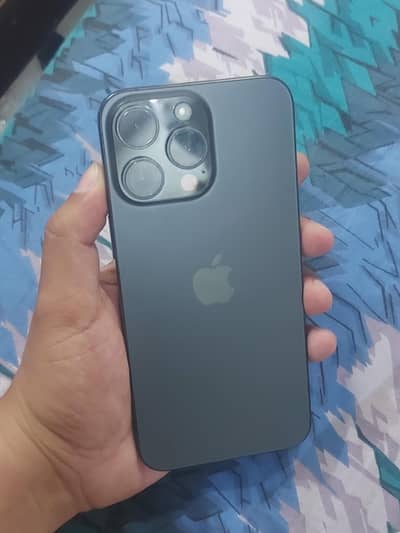 Apple iPhone 15 Pro Max 10/10 condition jv
