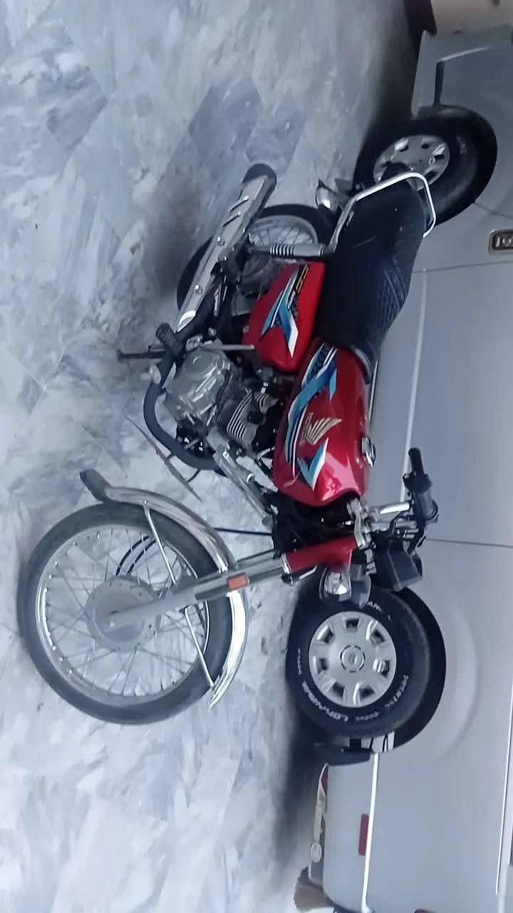جس۔نے۔لینا۔ھے۔۔بسوہ۔ہی۔ربطہ۔کریی۔چسکا۔پارٹی دور۔رھے 1