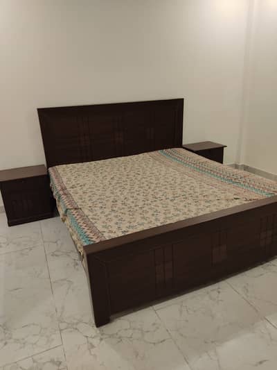 King size bed with tables ONLY