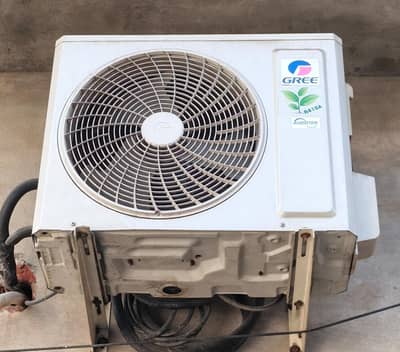 gree 1 ton DC inverter AC model GS12 urgent sale