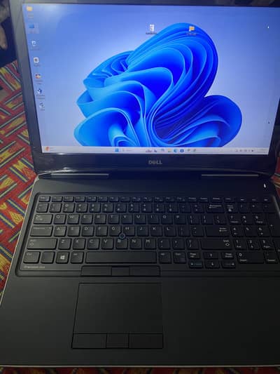 Dell Precision 7520 16GM RAM 512 Storage