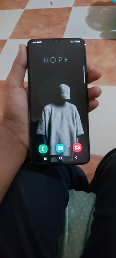 Samsung Mobile A70