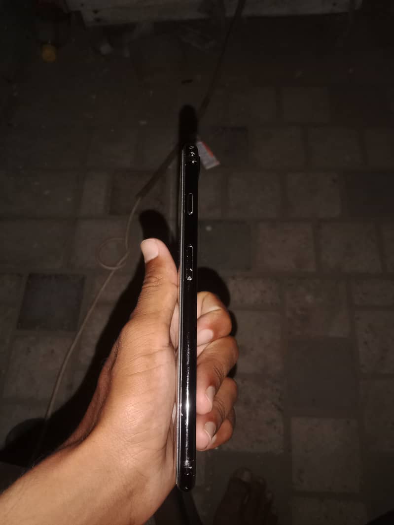 Apple iPhone 7 Plus 4