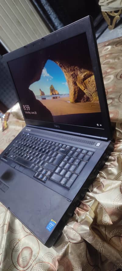 Dell Precision M6800 | Core i7 4th Gen | AMD FirePro 4gb