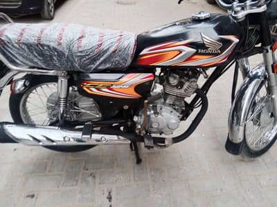Honda 125 Hyderabad number 22 model