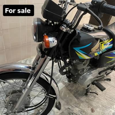 Honda 125 black for sale