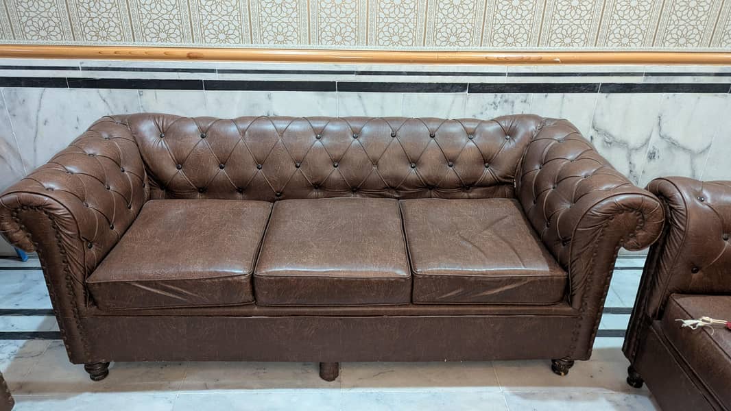 brown sofas 1