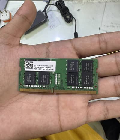 SK Hynix 32GB DDR4 Laptop RAM 3200MHz (PC4-3200AA)